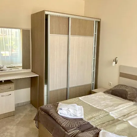 In Apolon سوزوبول