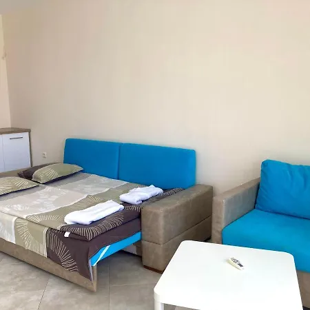 In Apolon سوزوبول