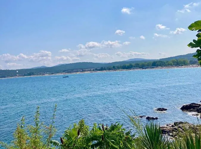 Apartamento In Apolon