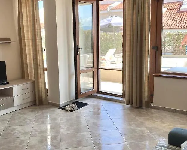 In Apolon Apartamento