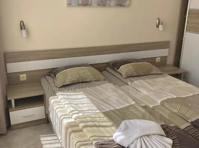 Apartamento In Apolon