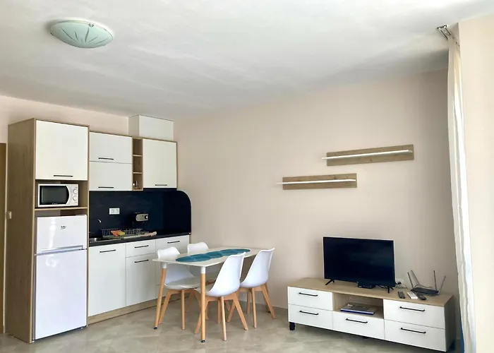 Apartamento In Apolon