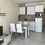 Apartment In Apolon